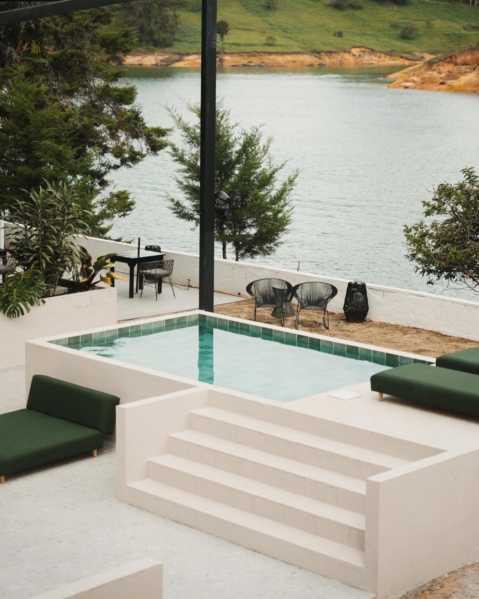 Porto Marina Hotel Guatape Exterior photo